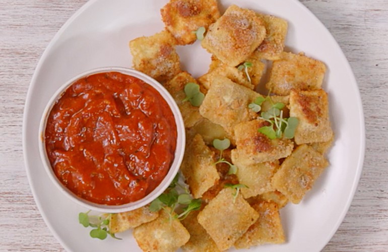 Fried Ravioli with Dipping Sauce